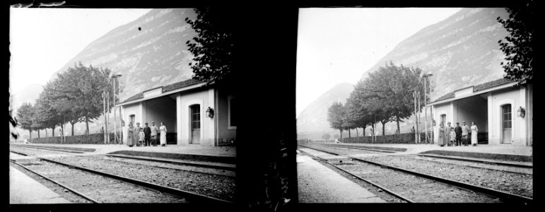 Bossey. Gare. Famille Perrin. RB. Salève - Fonds Berthelé - 49Fi1037
