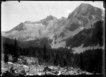 Boscos i muntanyes de Vallhiverna
