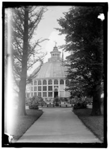 BOTANICAL GARDENS LCCN2016868155