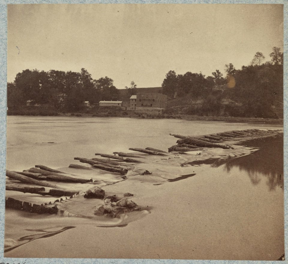 Boteler's Ford, Potomac River near Shepherdstown. Point at which Confederate Army crossed after battle of Antietam LCCN2014646041