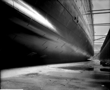 Bottom plating of the 'Aquitania' (1914) RMG G10807
