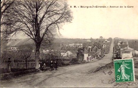 Bourg - avenue de la Gare 2