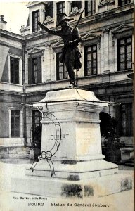 Bourg - statue du Général Joubert