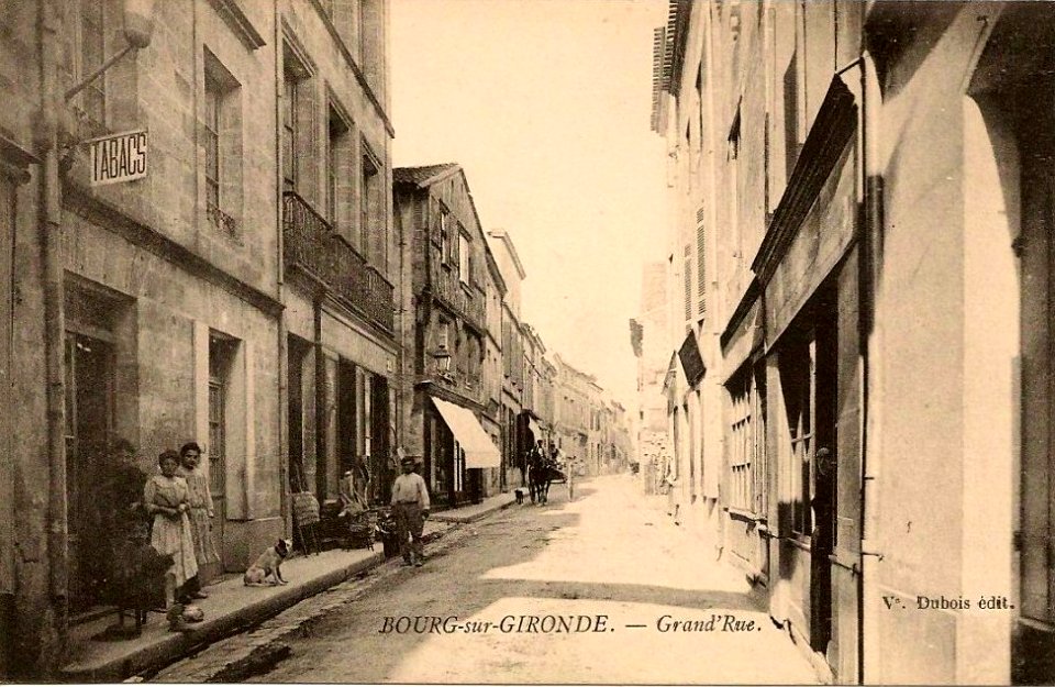 Bourg - Grande rue 1