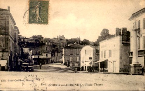 Bourg - Place Thiers 4