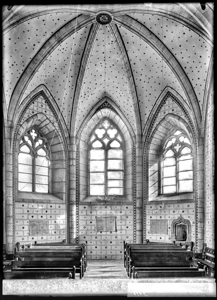 CH-NB - Aigle, Église, Choeur, vue partielle intérieure - Collection Max van Berchem - EAD-7165