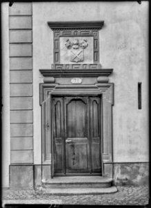 CH-NB - Aubonne, Maison, Porte, vue d'ensemble - Collection Max van Berchem - EAD-7196