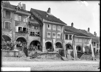 CH-NB - Avenches, Maison, Façade, vue partielle - Collection Max van Berchem - EAD-7185