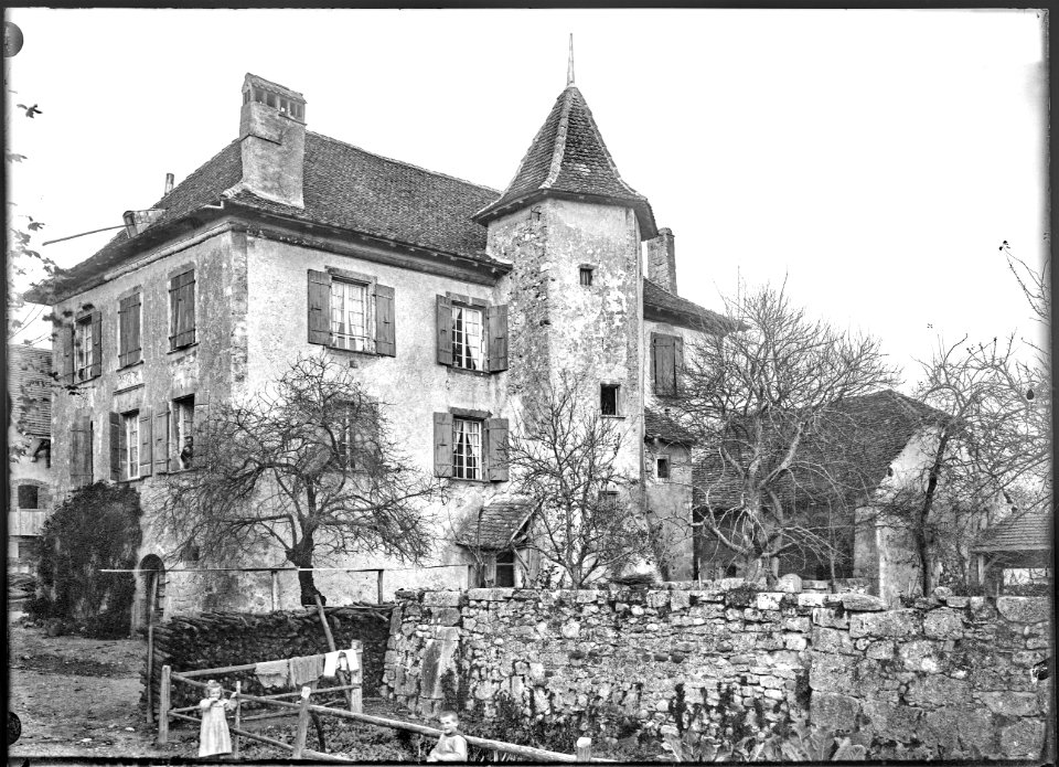 CH-NB - Agiez, Maison, vue partielle - Collection Max van Berchem - EAD-9397