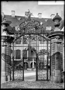 CH-NB - Basel, Blaues Haus, Gitterportal, vue d'ensemble - Collection Max van Berchem - EAD-6956