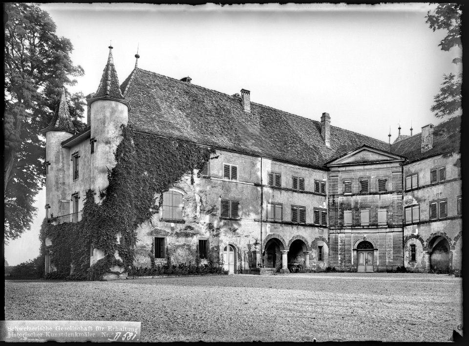 CH-NB - Allaman, Château, Façade, vue partielle - Collection Max van Berchem - EAD-7168