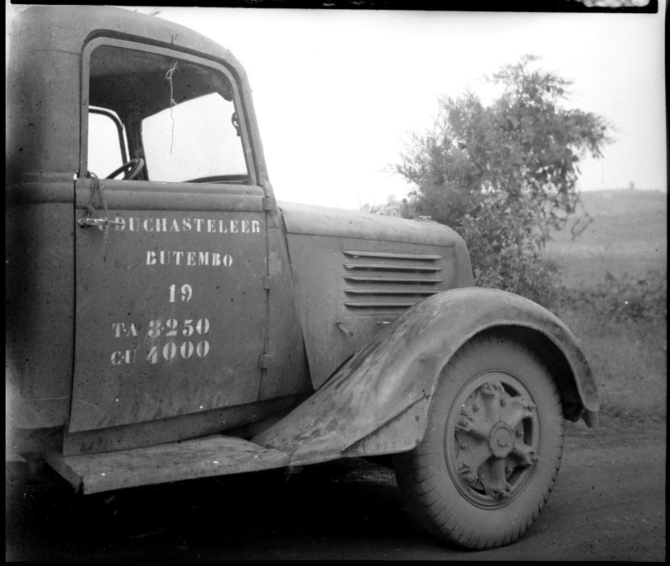 CH-NB - Belgisch-Kongo, Butembo- Fahrzeug - Annemarie Schwarzenbach - SLA-Schwarzenbach-A-5-25-183