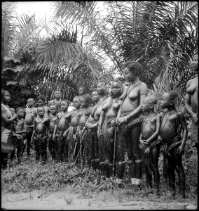 CH-NB - Belgisch-Kongo, Likimi (Likim)- Menschen - Annemarie Schwarzenbach - SLA-Schwarzenbach-A-5-25-140
