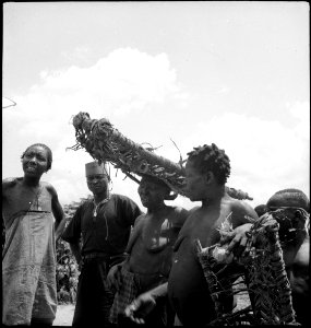 CH-NB - Belgisch-Kongo, Molanda (Malanda)- Menschen - Annemarie Schwarzenbach - SLA-Schwarzenbach-A-5-25-096