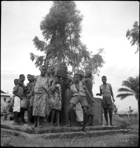 CH-NB - Belgisch-Kongo, Thysville (Mbanza Ngungu)- Menschen - Annemarie Schwarzenbach - SLA-Schwarzenbach-A-5-26-077