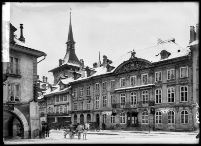 CH-NB - Bern, Hôtel de musique, façade, vue d'ensemble - Collection Max van Berchem - EAD-6611