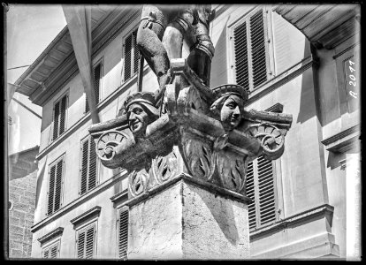 CH-NB - Bern, Brügglerbrunnen, vue partielle - Collection Max van Berchem - EAD-6624