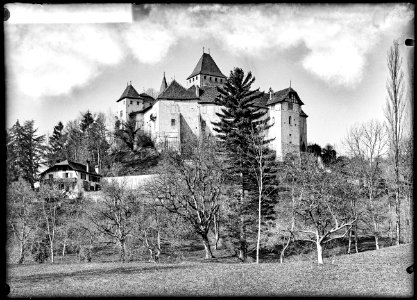 CH-NB - Blonay, Château, vue partielle - Collection Max van Berchem - EAD-7225