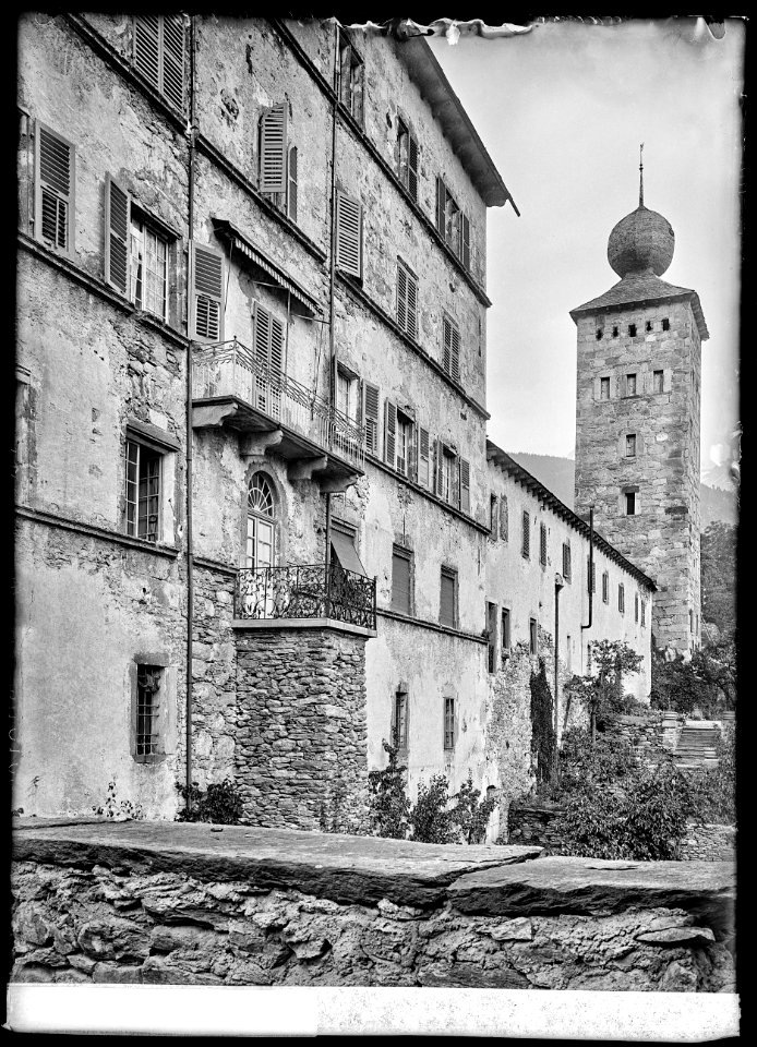 CH-NB - Brig, Stockalperschloss, Fassade, vue partielle - Collection Max van Berchem - EAD-7592