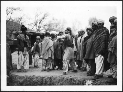 CH-NB - Britisch-Indien, Khyber Pass (Chaiber-Pass, Khaiberpass)- Menschen - Annemarie Schwarzenbach - SLA-Schwarzenbach-A-5-22-009