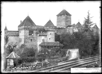 CH-NB - Chillon, Château, vue partielle - Collection Max van Berchem - EAD-9373
