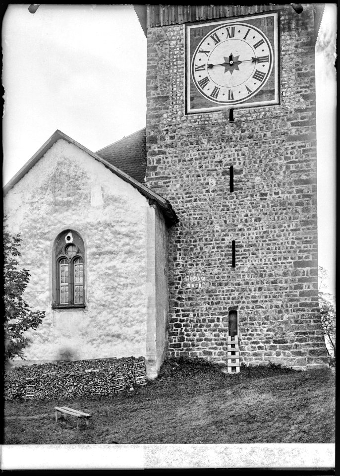CH-NB - Château-d'Oex, Église Saint-Donat, vue partielle extérieure - Collection Max van Berchem - EAD-7243