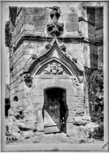 CH-NB - Colombier (VD), Château, Entrée, vue partielle - Collection Max van Berchem - EAD-7209