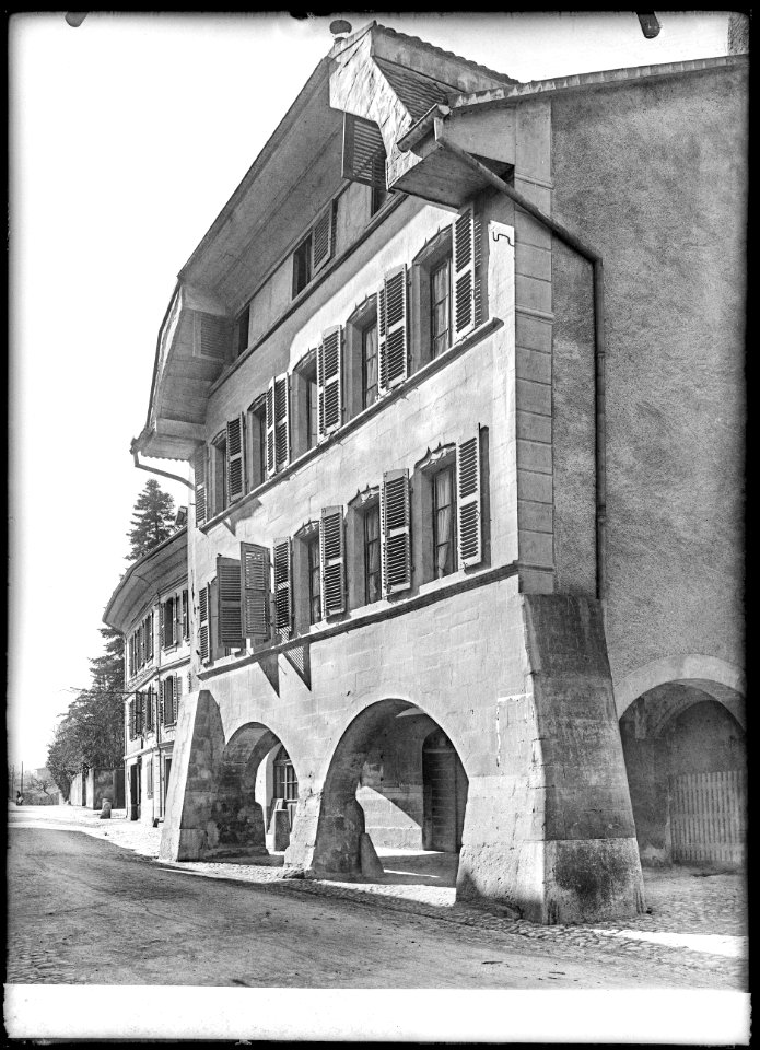 CH-NB - Coppet, Maison, Façade, vue partielle - Collection Max van Berchem - EAD-8746