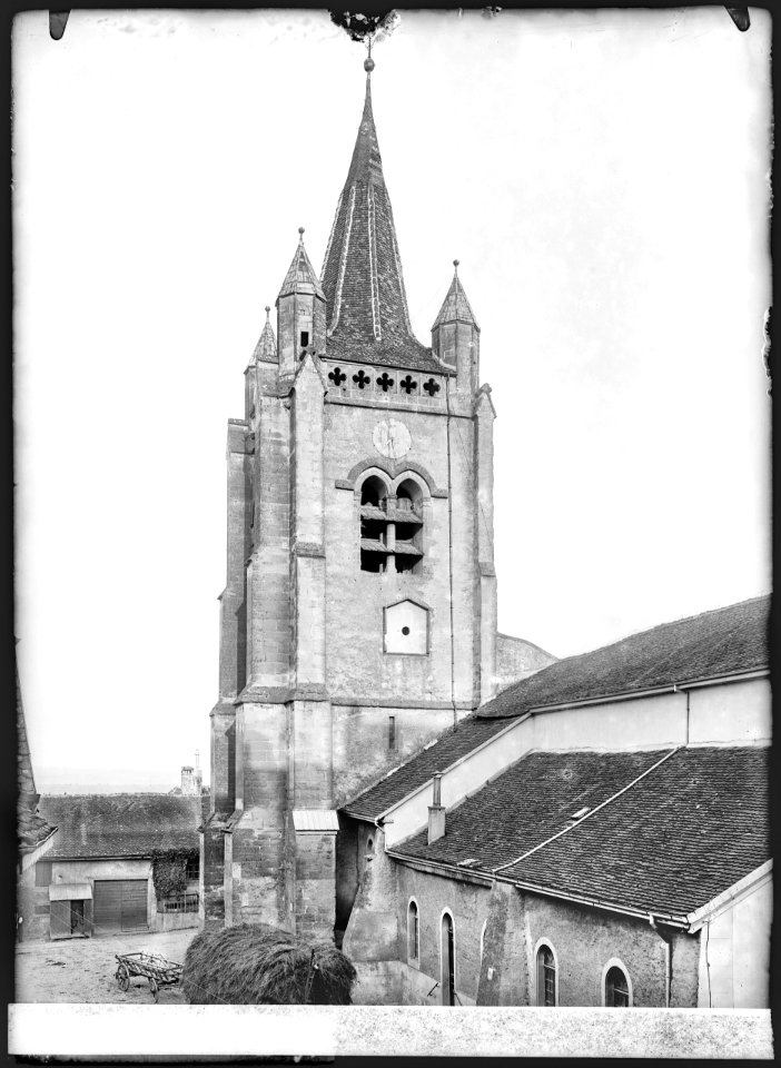 CH-NB - Cossonay, Église, vue partielle - Collection Max van Berchem - EAD-9408