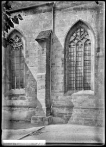 CH-NB - Estavayer-le-Lac, Église Saint-Laurent, Fenêtre, vue d'ensemble - Collection Max van Berchem - EAD-9423