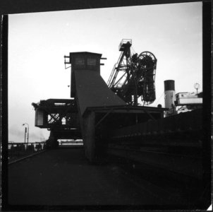 CH-NB - Freie Stadt Danzig, Danzig (Gdansk) oder Polen, Gdyna (Gdingen, Gotenhafen)- Hafenanlage - Annemarie Schwarzenbach - SLA-Schwarzenbach-A-5-13-100