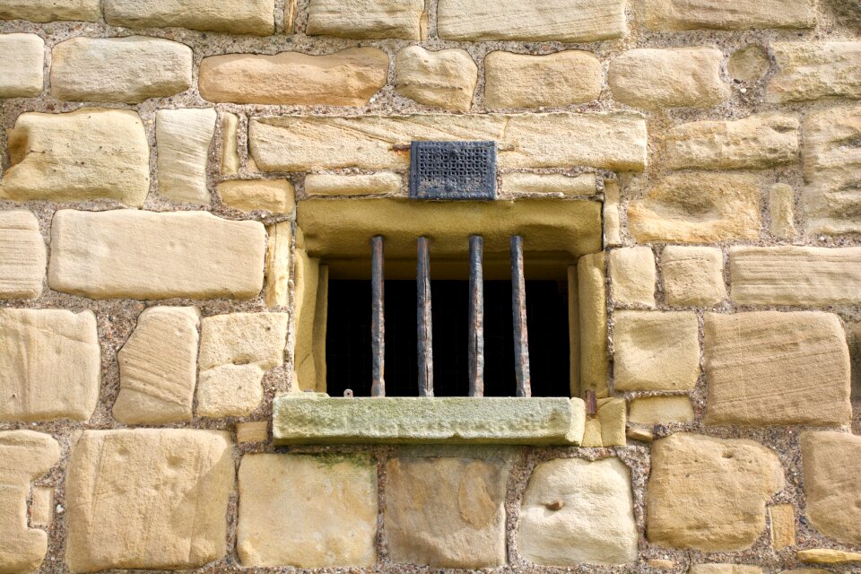 Brick building history