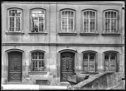 CH-NB - Fribourg, Maison Techtermann, Façade, vue partielle - Collection Max van Berchem - EAD-6862