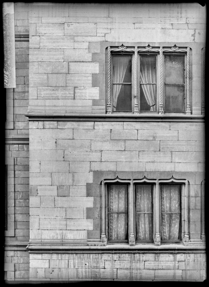 CH-NB - Genève, Maison de Pourtalès, Façade, vue partielle - Collection Max van Berchem - EAD-8668