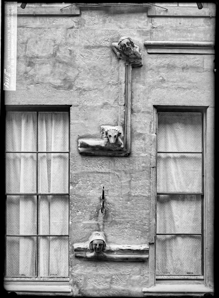 CH-NB - Genève, Maison Tavel, Façade, vue partielle - Collection Max van Berchem - EAD-8677