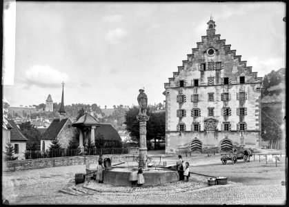 CH-NB - Fribourg, Fontaine St-Jean et Caserne, vue d'ensemble - Collection Max van Berchem - EAD-6844