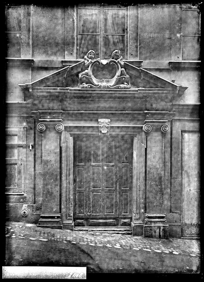 CH-NB - Genève, Maison, Porte, vue d'ensemble - Collection Max van Berchem - EAD-8697