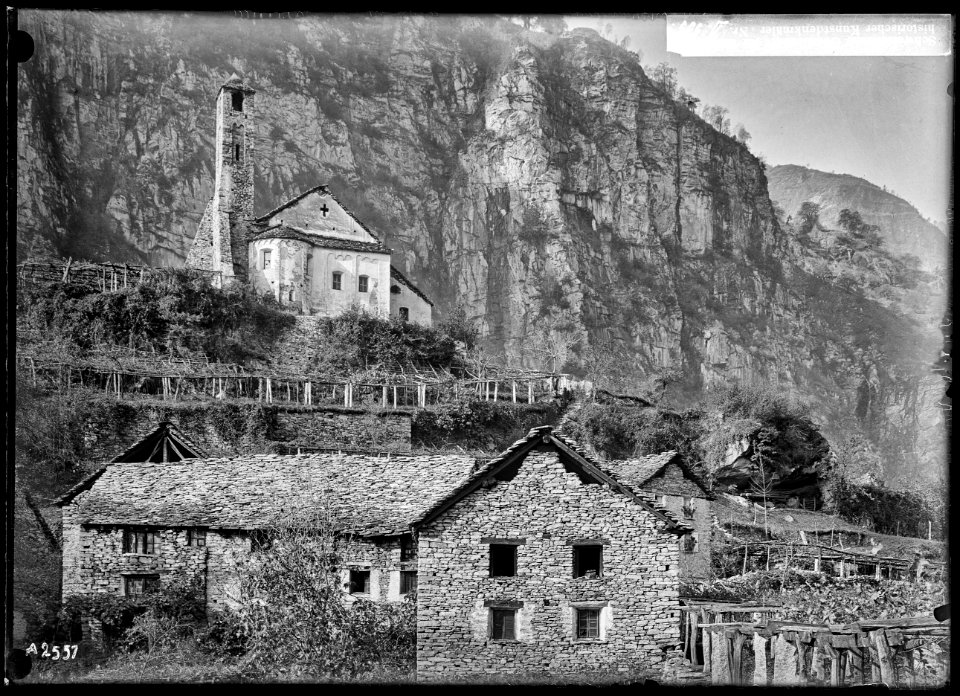 CH-NB - Giornico, Chiesa, vue partielle - Collection Max van Berchem - EAD-7122