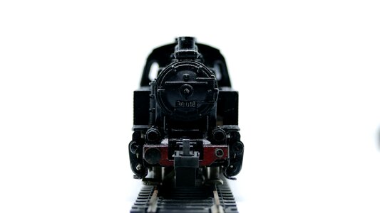 Train locomotive transportation system