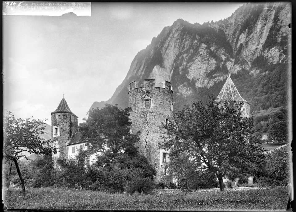 CH-NB - Igis, Schloss Marschlins, Tour, vue partielle - Collection Max van Berchem - EAD-7043
