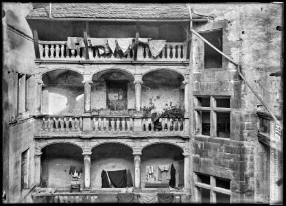 CH-NB - Morges, Maison de la Laiterie, vue partielle extérierue - Collection Max van Berchem - EAD-7366