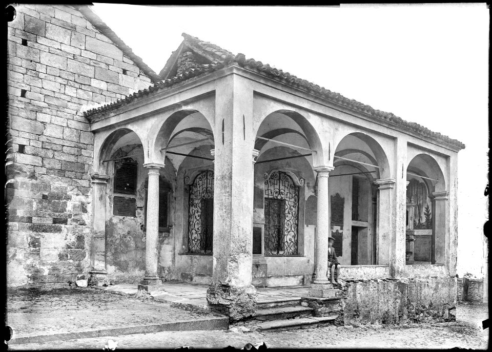 CH-NB - Muralto, Chiesa San Vittore, vue partielle extérieure - Collection Max van Berchem - EAD-7138