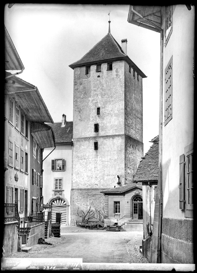 CH-NB - Murten, Schloss, vue partielle extérieure - Collection Max van Berchem - EAD-6874