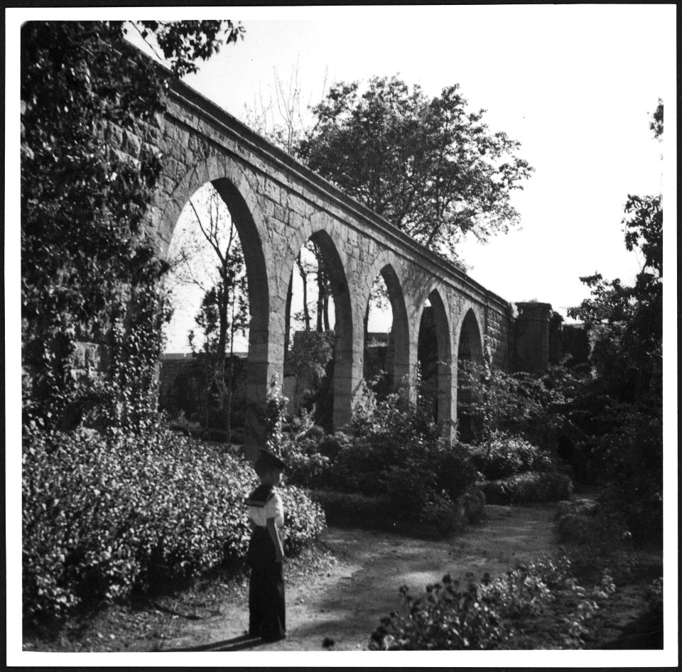 CH-NB - Libanon, Beid-eddin (Beit ed Din, Beiteddin)- Arkade (Lokalisierung unsicher) - Annemarie Schwarzenbach - SLA-Schwarzenbach-A-5-05-011