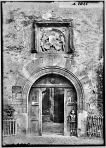 CH-NB - Nyon, Château, Portail, vue d'ensemble - Collection Max van Berchem - EAD-7391