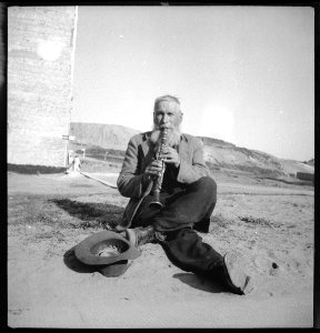 CH-NB - Ostpreussen- Klarinettist (Lokalisierung unsicher) - Annemarie Schwarzenbach - SLA-Schwarzenbach-A-5-13-111