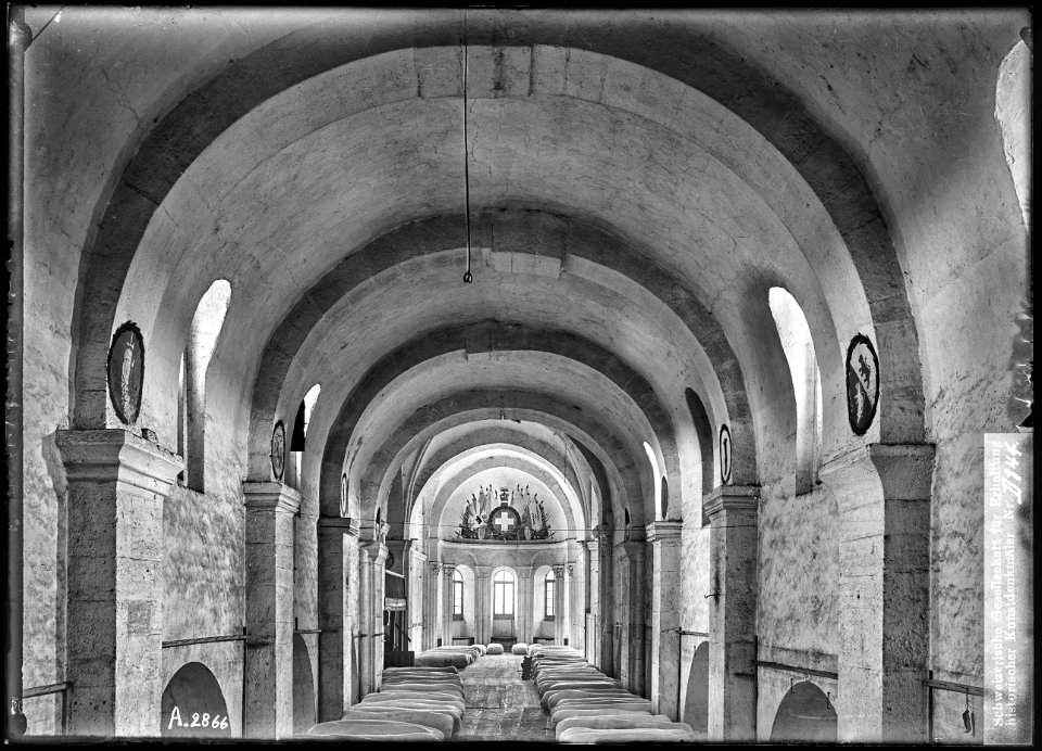 CH-NB - Payerne, Abbatiale, vue partielle intérieure - Collection Max van Berchem - EAD-7432