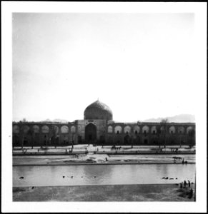 CH-NB - Persien, Isfahan- Meidan-i-Schah u. Imam-Moschee (Lokalisierung unsicher) - Annemarie Schwarzenbach - SLA-Schwarzenbach-A-5-04-007 photo