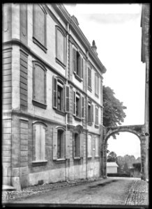 CH-NB - Nyon, Maison, vue partielle extérieure - Collection Max van Berchem - EAD-7398