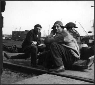 CH-NB - Ostpreussen, Danzig (Gdansk) oder Gdynia (Gdingen)- Hafenarbeiter - Annemarie Schwarzenbach - SLA-Schwarzenbach-A-5-13-105
